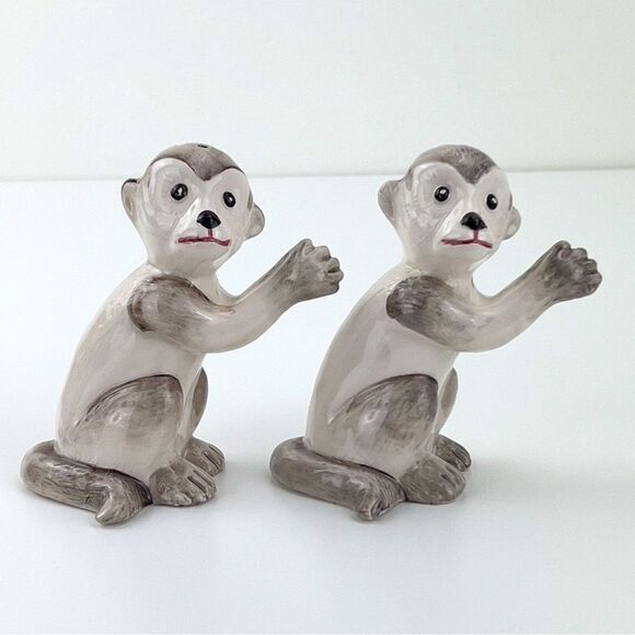 Anthropologie Les Ottomans Monkey Salt and Pepper Shakers - Picture 3 of 9